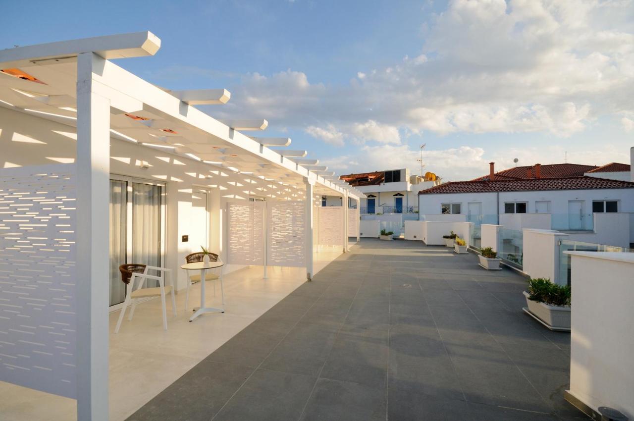 Lefko Aparthotel *